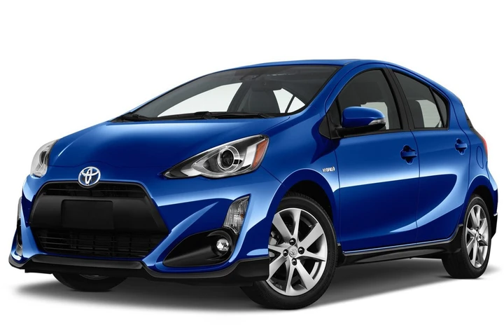 Toyota Prius C MY 2017: immagini ufficiali