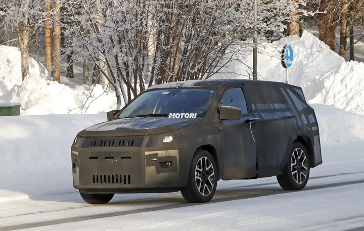 Fiat SUV: le prime foto spia dell'inedito modello