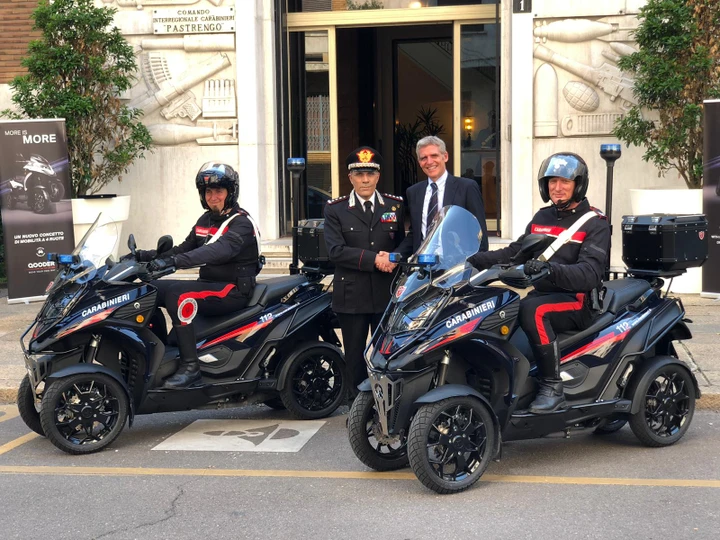 Quadro Qooder: due esemplari consegnati all'Arma dei Carabinieri di Milano