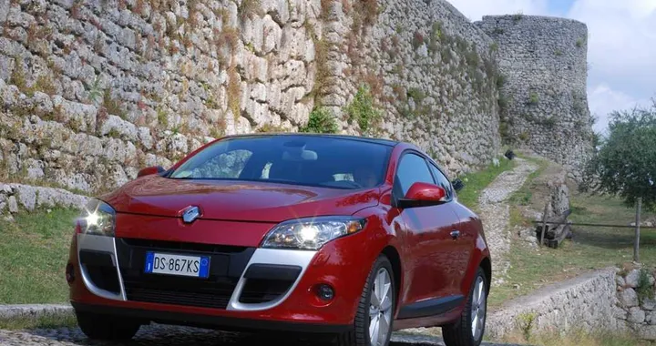 Test Drive Renault Mégane Coupè