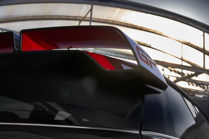 Mini John Cooper Works GP 2019: teaser ufficiali