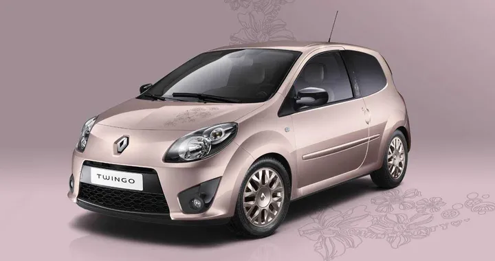 La Twingo veste Miss Sixty. Tentazione al femminile