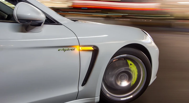 Porsche: allo studio un inedito modello elettrico