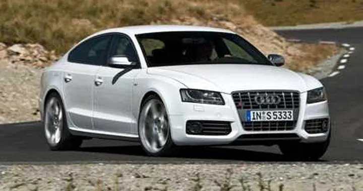 Audi S5 Sportback: anche la berlina ha la 