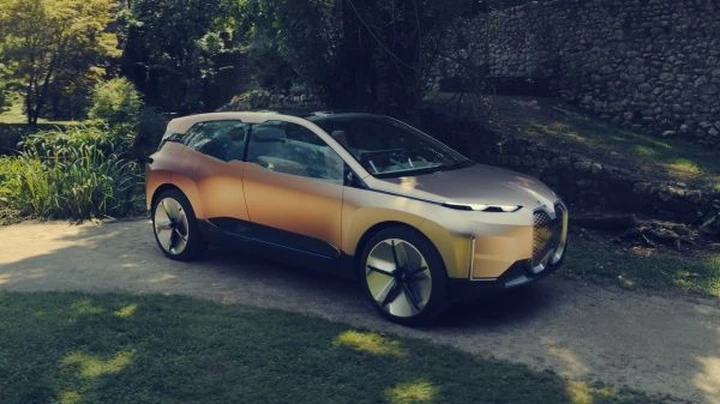 Bmw Vision iNext: il futuro è ormai alle porte