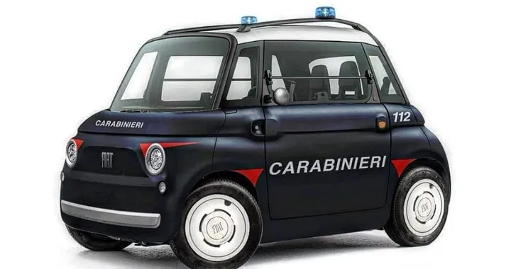 Fiat Topolino con la divisa dei Carabinieri: soluzione urbana