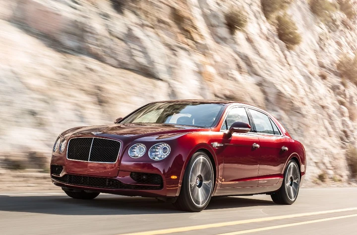 Bentley Flying Spur V8S al Salone di Ginevra
