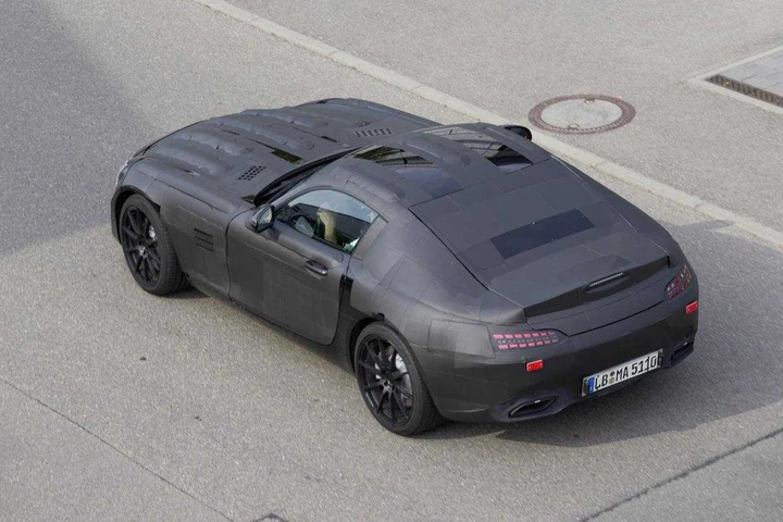 Mercedes SLS AMG, le prime foto spia