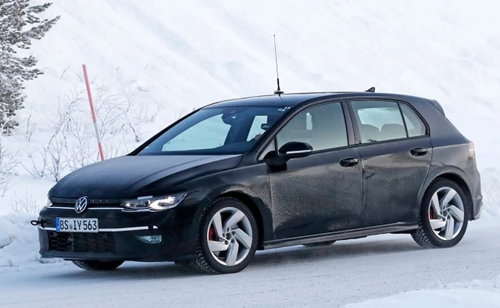 Volkswagen Golf 8 GTI: proseguono i test di sviluppo