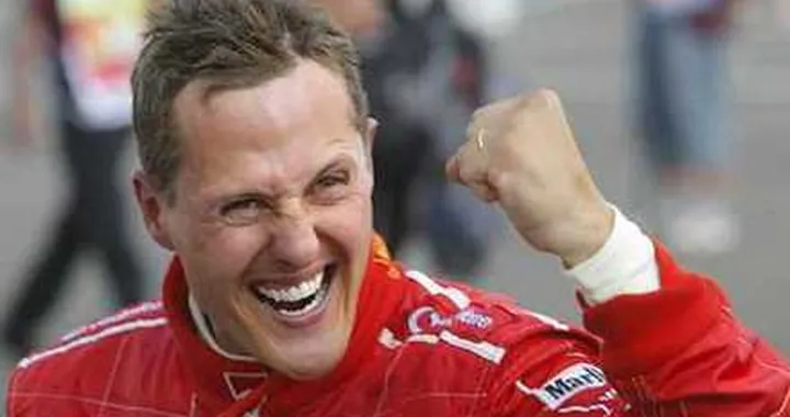 Schumi alla Mercedes, manca solo la firma