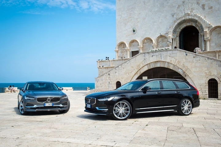 Nuove Volvo S90 e V90: tutto secondo tradizione