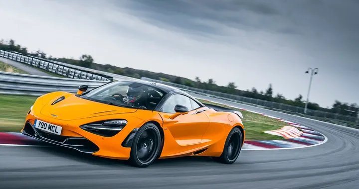McLaren 720S: con il Track Pack diventa ancora più estrema