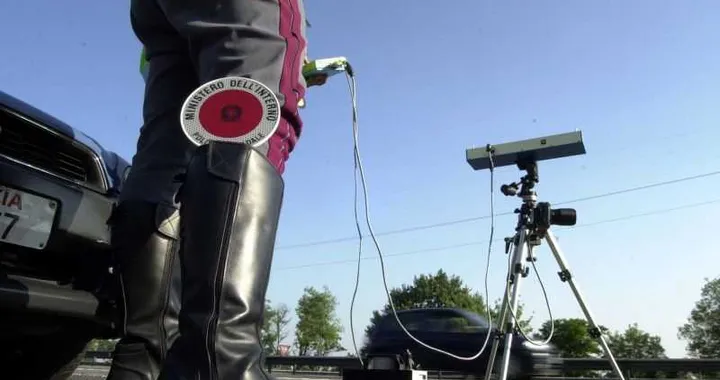 Autovelox: dal 1 gennaio controllano anche l'RC auto