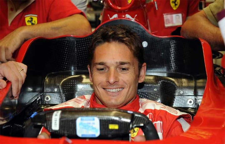 Motor Show di Bologna, Fisichella da spettacolo con la Ferrari