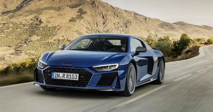 Audi R8 Coupé e Spyder: prezzi da 197.600 euro