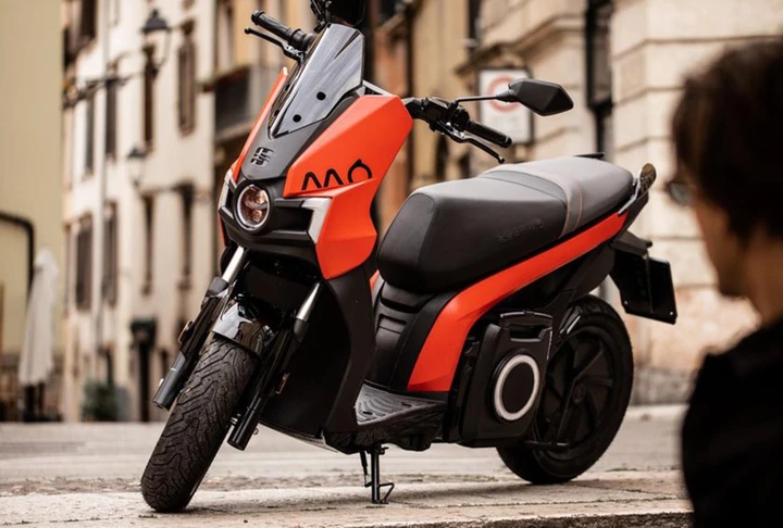 Ecobonus moto e scooter elettrici: dal 19 ottobre