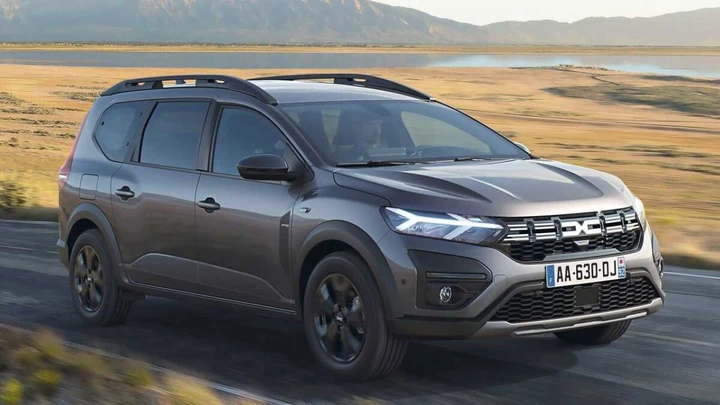 Dacia Jogger, la versatile vettura punta su un pacchetto sicurezza irresistibile