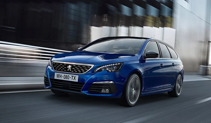 Peugeot 308 restyling: sapiente aggiornamento