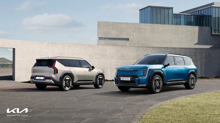 Kia EV9: immagini ufficiali