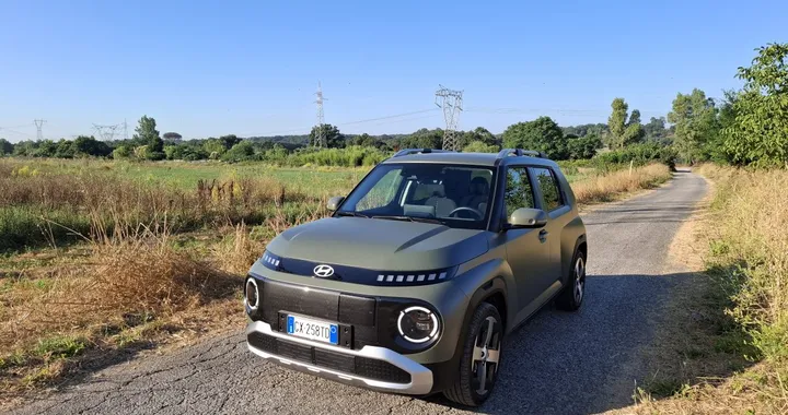Hyundai Inster: la city car elettrica che pensa in grande
