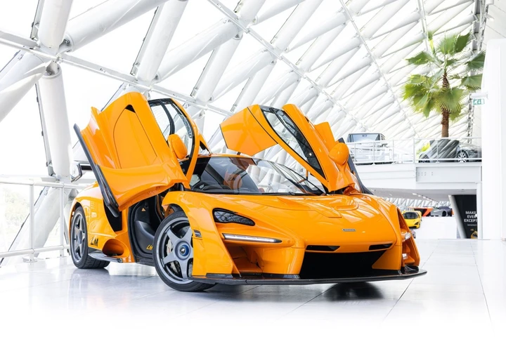 Car & Classic apre il 2025 con l'asta di una McLaren Senna LM del 2022