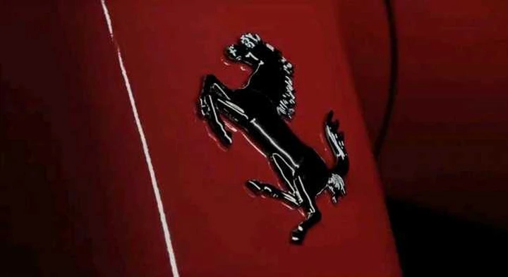 Ferrari F70: l'ultimo teaser prima del debutto