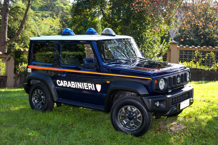 Suzuki Jimny e Ignis indossano la divisa