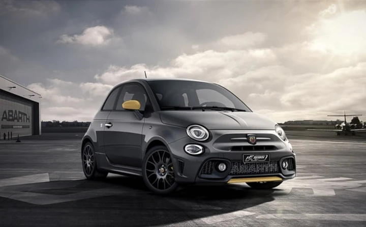 Abarth F595 Speciale: equipaggiamenti, prezzi, prenotazione online