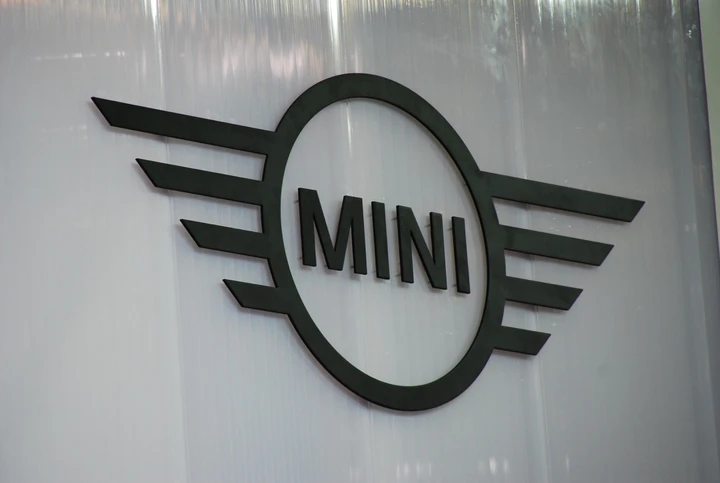 Mini - Stand al Salone di Parigi 2016