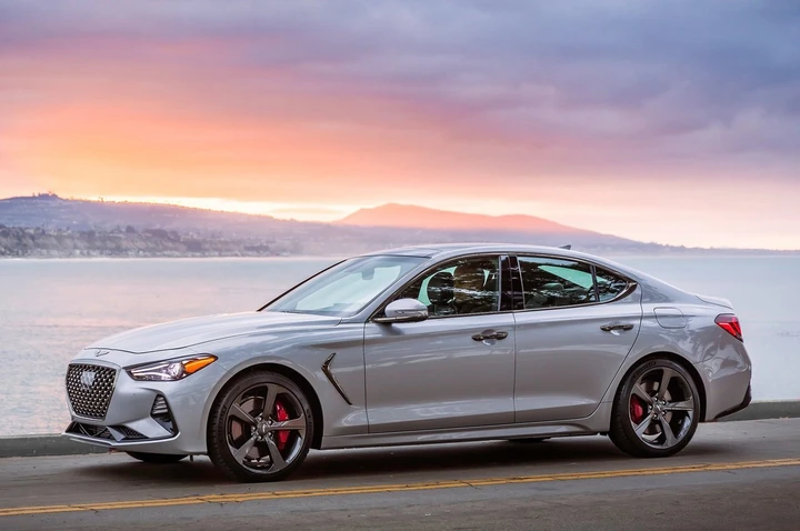 Genesis G70 2019: immagini ufficiali