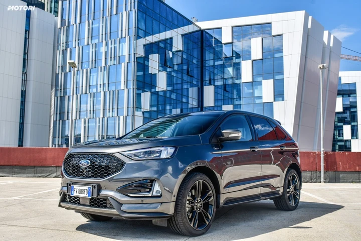 Ford Edge 240 CV AWD Vignale: la prova su strada