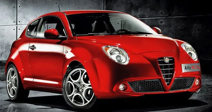 Gli clonano l'auto e riceve multe per infrazioni non commesse