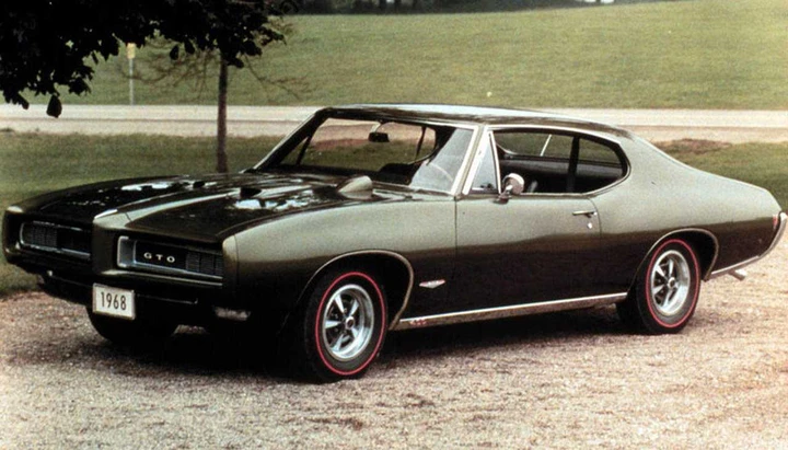 Esce di scena la Pontiac
