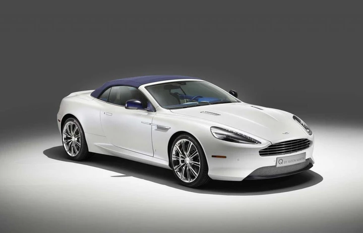 Aston Martin DB9 Volante Morning Frost: immagini ufficiali