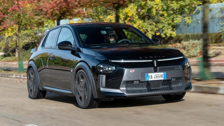 Crisi Lancia 2025: vendite giù del 64%. Quale futuro per il marchio?
