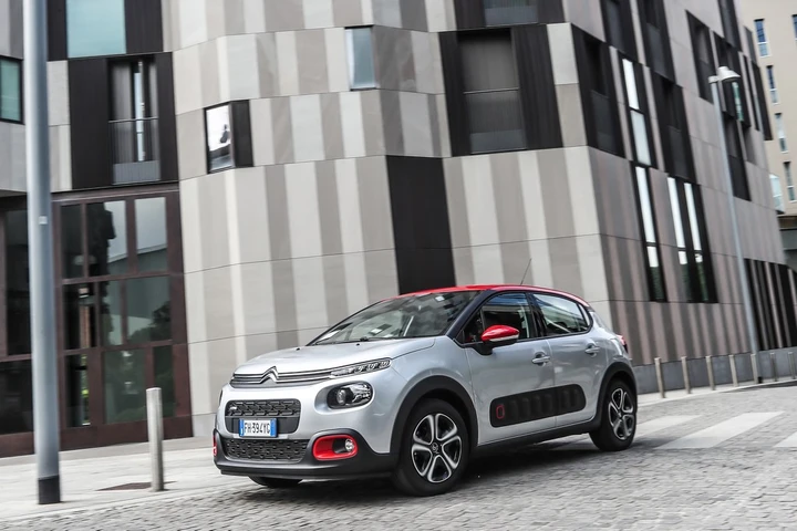 Citroen C3 EAT6: prezzi da 17.300 euro