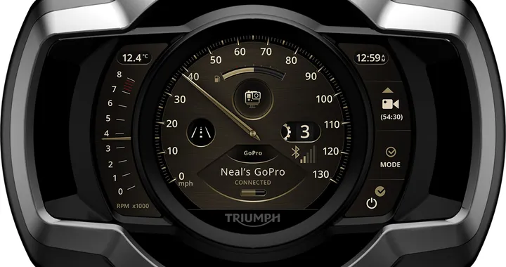 Triumph: arriva il Connectivity System