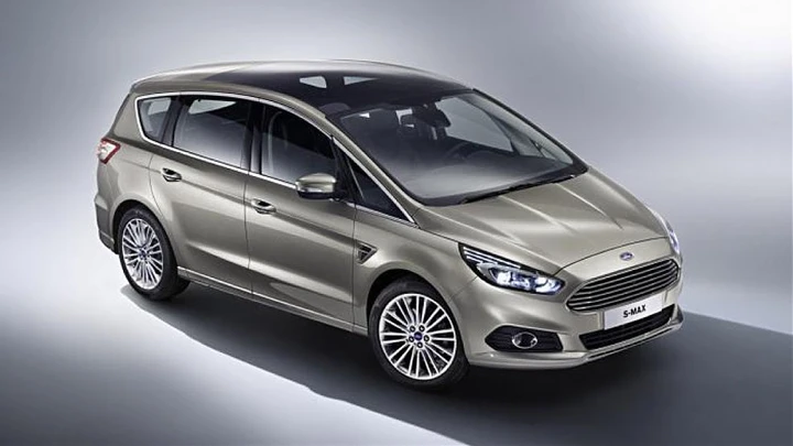 Nuova Ford S-Max: prime immagini ufficiali