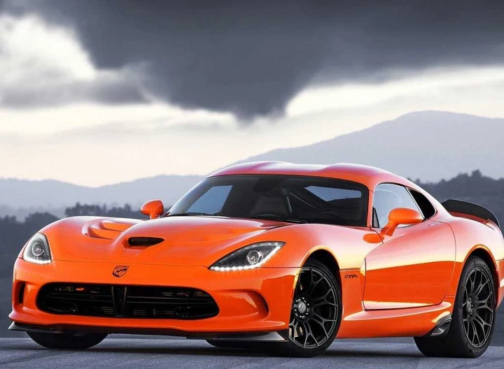 SRT Viper TA