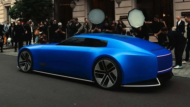 Jaguar Type 00: la supercar più glamour dell’anno fa impazzire la Fashion Week
