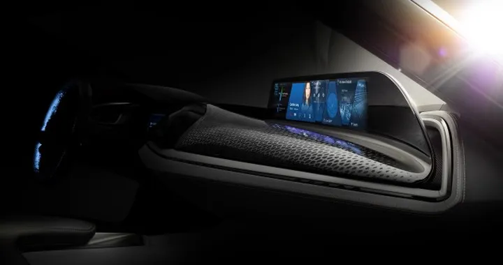 CES 2016: mobilità elettrica e guida autonoma
