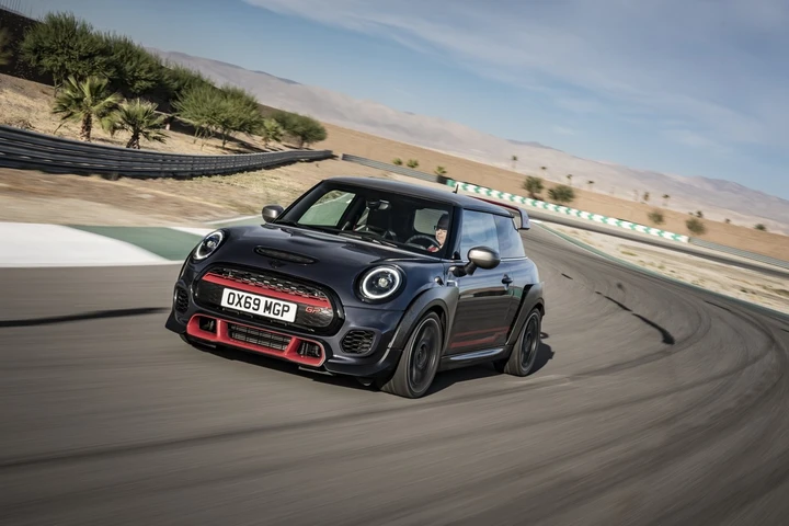 Mini John Cooper Works GP 2020: immagini ufficiali