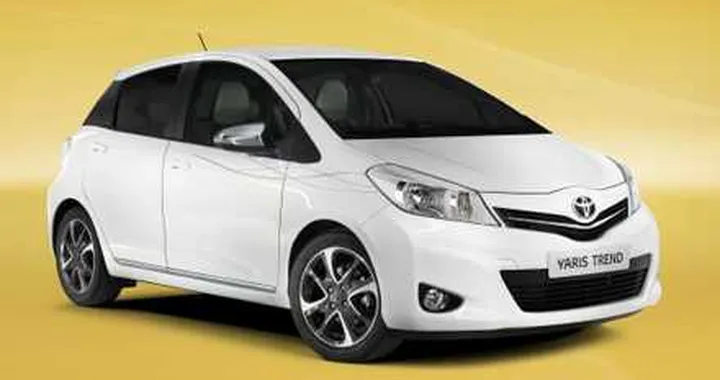 Toyota Yaris Trend al Salone di Parigi 2012