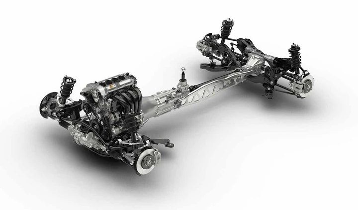 Mazda MX-5 2015, la nuova generazione arriva a settembre