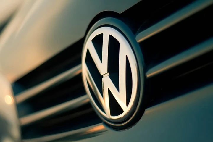 Volkswagen: altri 4,3 miliardi di dollari per il dieselgate