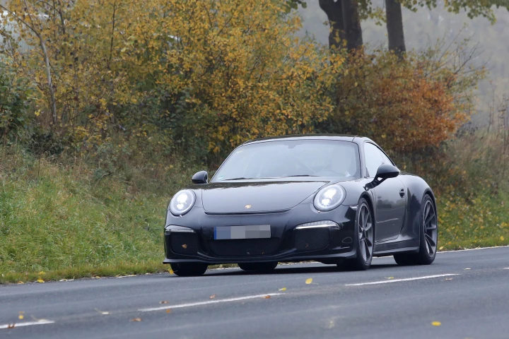 Porsche 911 R: pronta per Ginevra?