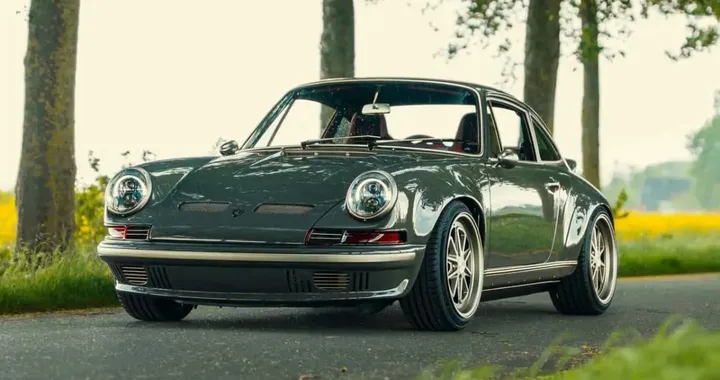 TechArt GTclassic, la Porsche 911 restomod da 374 CV sfida Singer