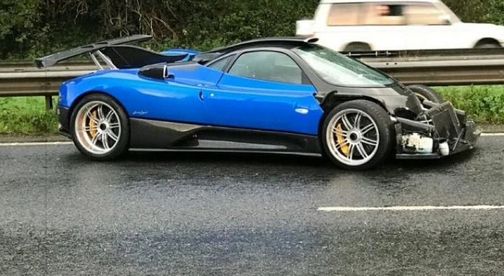 Pagani Zonda PS 760: hypercar… col botto!