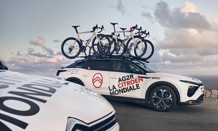 Auto e ciclismo: presentata la squadra 2022 AG2R Citroen Team