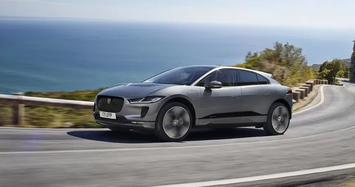 Jaguar I-Pace: il SUV elettrico segna la nuova era del Giaguaro